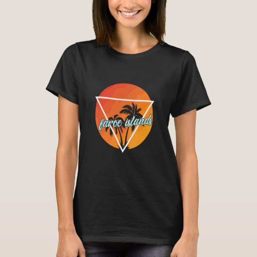 パームのフェロー諸島の太陽の形の三角形 Tシャツ (正面)