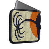 パームツリーアーティザンクロシェプリントエレクトロニクスバッグ ラップトップスリーブ (正面右)