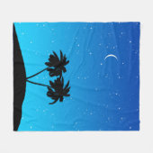 パームツリーシルエットと夕べブルー フリースブランケット (正面(横))