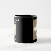 パームツリーブラックベージュホワイトビーチハウスネーム引用文 ツートーンマグカップ (中央)