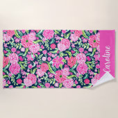 パーム名門私立校風のビーチピンク&ネイビー花パーソナライズされた ビーチタオル (正面)