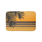 パーム葉とオレンジ海サンセットストライプズ バスマット (正面)