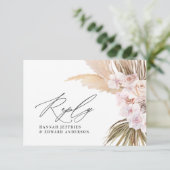 パーム葉パンパスグラス自然ピンク結婚式RSVP エンクロージャーカード (スタンド正面)