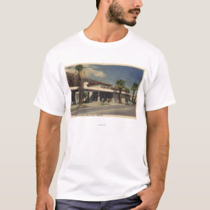パーム・スプリングスのホテルの眺め Tシャツ