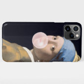 パールイヤリング付きバブルガムディーバ iPhoneケース (裏面横)