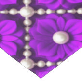 パールビーズの紫の花柄 テーブルクロス (アングル)