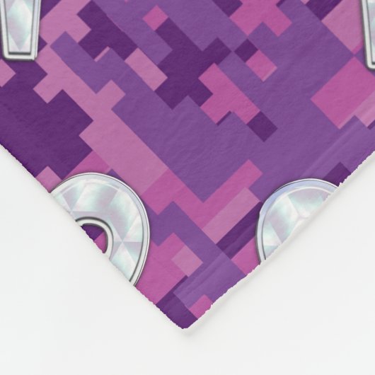 パールライクアリー〔占星術の〕十二宮図サインピンクカモフラージュ フリースブランケット (角)