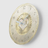 パール金ゴールドハート結婚モノグラム記念日 ラージ壁時計 (傾斜)
