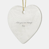 パール&クリームレースハートバンティンビンテージウェディング セラミックオーナメント (左)