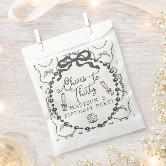 パール&プロセッコブラックコケットボウ誕生日 フェイバーバッグ (クリップ留めされた状態)