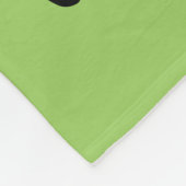 ヒイラギのすてきなクリスマスの黒のパグのサンタ毛布 フリースブランケット (角)