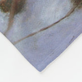 ヒイラギの果実のシカ フリースブランケット (角)