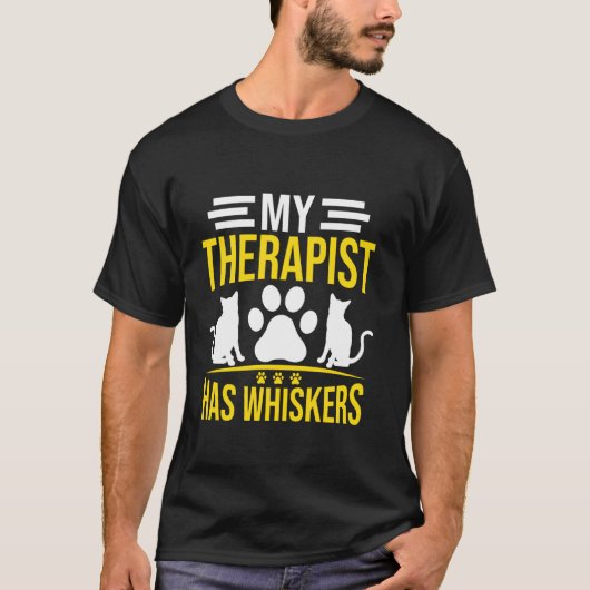 ヒゲのあるセラピスト ネコ母 Tシャツ (正面)
