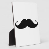 ヒゲの理由は？ フォトプラーク (側面)