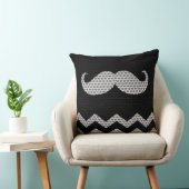 ヒゲ シェブロン 穴 クッション (椅子)