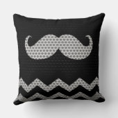 ヒゲ シェブロン 穴 クッション (裏面)