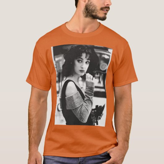ヒザーズ ウィノナ・ライダー Tシャツ (正面)