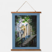 ヒストリックダウンタウンサバンナGAホームズフォト 吊り下げ型タペストリー (正面)