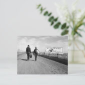 ヒッチカー， 1937年 ポストカード (スタンド正面)