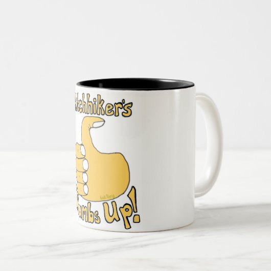 ヒッチハイカーの親指はおもしろいな漫画のマグを持ち上げます ツートーンマグカップ (正面右)