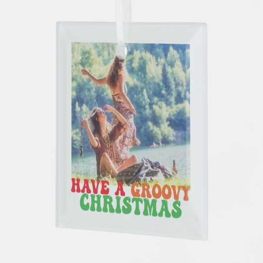 ヒッピーの休日の写真はグルービークリスマスを持っている ガラスオーナメント (正面左)