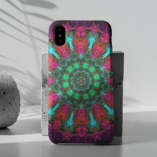 ヒッピーサイケデリックパープルピンクとティール(緑がかった色) iPhone 11 ケース