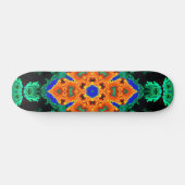 ヒッピーサイケデリックフラワーオレンジとティール（緑がかった色） スケートボード (横)