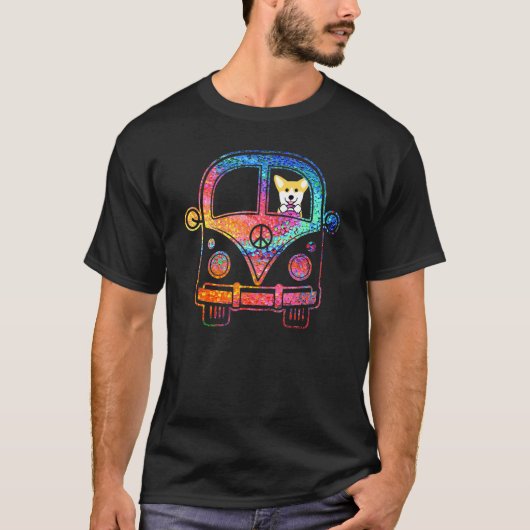 ヒッピーバスに乗った平和と愛のコーギー Tシャツ (正面)