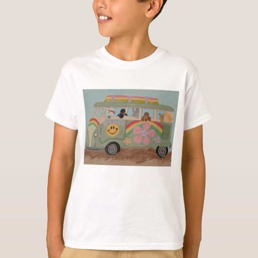 ヒッピーバンに乗ったプードル Tシャツ (正面)