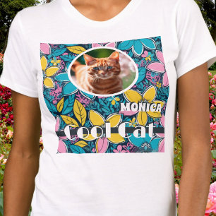 ヒッピーリトロフラワーズグルービークールペットフォトキャット Tシャツ