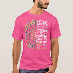ヒッピー・ギターと踊り・ヒップを見た人 Tシャツ