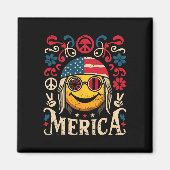 ヒッピーGroovy顔7月4日アメリカ国旗Groovy Decor M マグネット (正面)