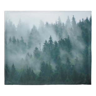 ヒップスターの森に覆われた霧の多いヴィンテージ 掛け布団カバー