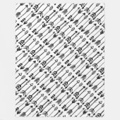 ヒップスターの黒と白の矢印パターン フリースブランケット (正面)