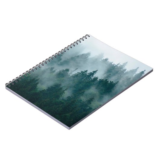 ヒップスターヴィンテージのモミ林の霧の風景 ノートブック (左側)