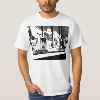 ヒップホップの落書きの芸術 Tシャツ