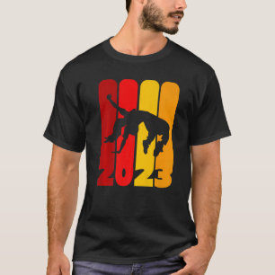 ヒップホップダンサー踊りイン2023 Breaking B Girl Tシャツ