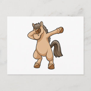 ヒップホップダンスでダブをする馬 ポストカード