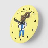 ヒツジの医者漫画のイラストレーション ラウンド壁時計 (傾斜)