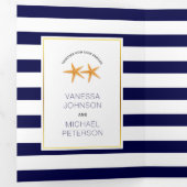 ヒトデとネイビーブルーホワイトストライプビーチ結婚式 三つ折り招待状 (内部最初)