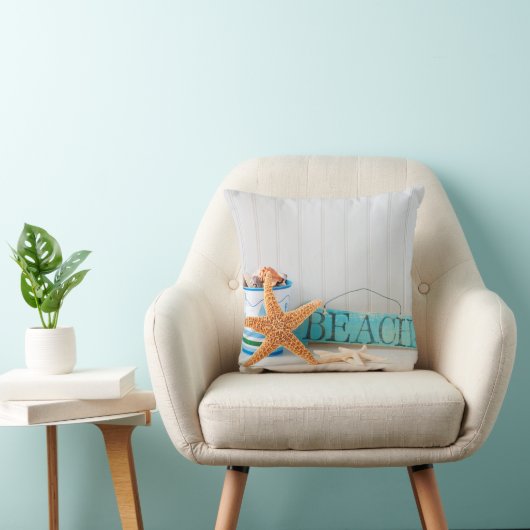 ヒトデは熱帯夏を浜に引き上げます クッション (椅子)