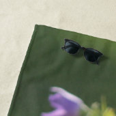 ヒナギクの上のキアゲハチョウ,      ビーチタオル (インサイチュ)