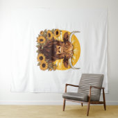 ヒマワリとハイランドの牛のイラストレーション タペストリー (インサイチュ(横))