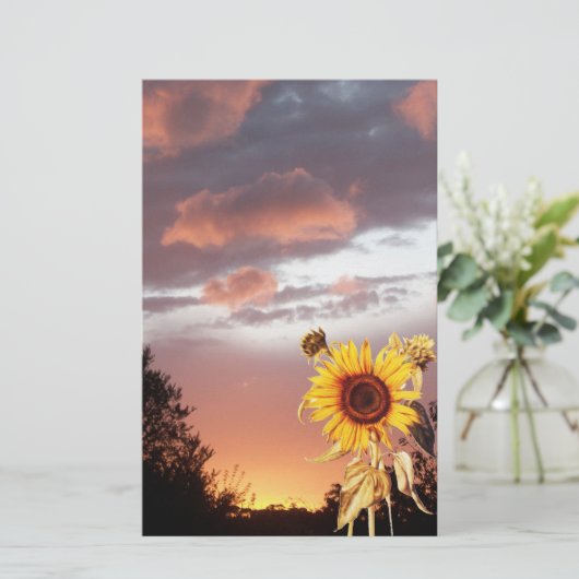 ヒマワリとピンクの夏の夕日 便箋 (スタンド正面)