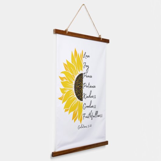 ヒマワリと信仰 吊り下げ型タペストリー (傾斜あり)