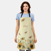 ヒマワリと蝶がクリーム色の黄色  エプロン (着用した状態)