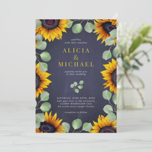 ヒマワリのユーカリの緑の素朴な海軍結婚の 招待状 (スタンド正面)