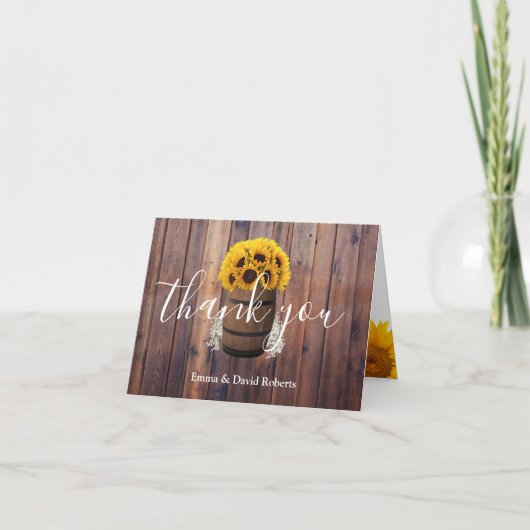 ヒマワリのワインバレルの国の結婚式は感謝していしています サンキューカード (正面)