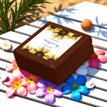 ヒマワリの花嫁のプロポーザル結婚ズ ギフトボックス<br><div class="desc">ひまわり結婚のギフトボックスと一緒に私の花嫁のタイトル、名前、日付と水色フローラひまわりアート。より多くの製品は以下のコレクションにある。</div>