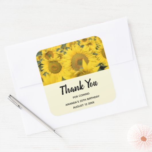 ヒマワリの黄色のフィールド写真ありがとう スクエアシール (封筒)